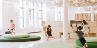 4 Reasons You Should Enroll Your Child in a Montessori Childcare Center